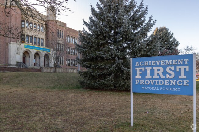 Oliver Hazard Perry Middle School in Hartford, Providence, RI shares a building with the above.