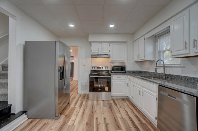 4 Runyan Ct, Lima, OH 45801 - photo 2