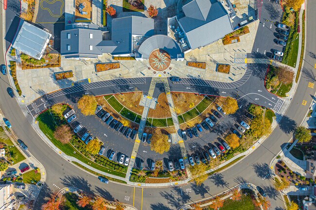 Half circle parking lot at Fiddyment Farm Elementary School provides parking for visitors.