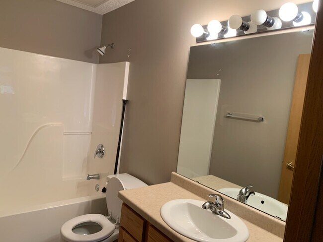 Main Bath
