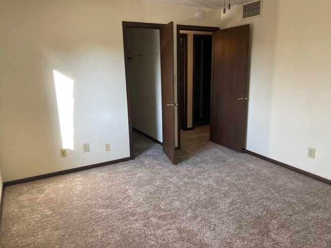 1510 Northbrook Dr unit A4, Normal, IL 61761 - photo 4