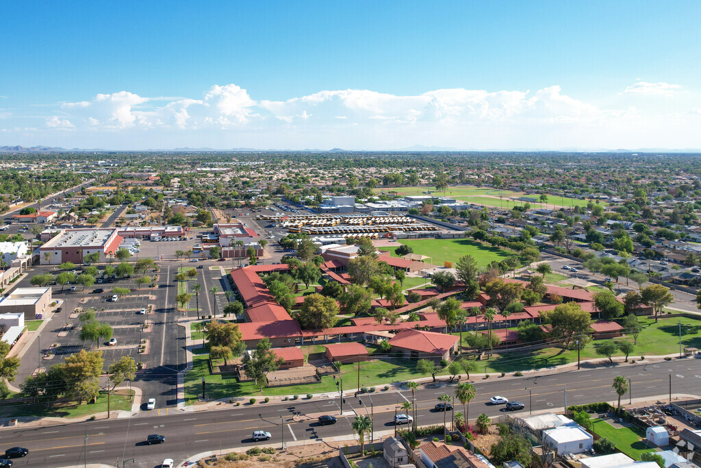 Gilbert Elementary is located along Elliot Road in the Downtown Gilbert area.