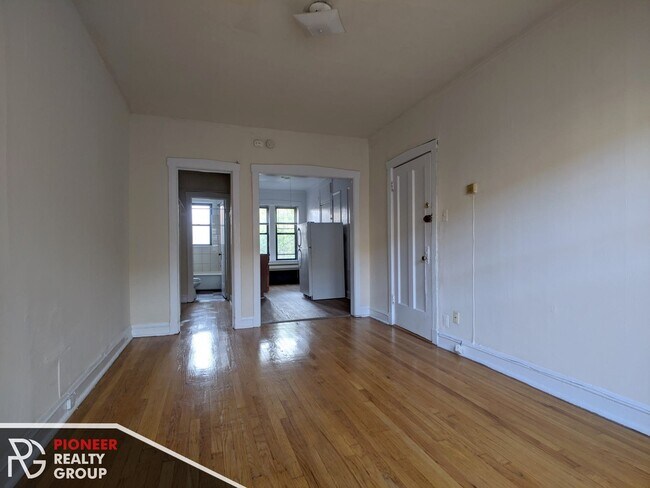 2842 N Orchard St unit 2844-36, Chicago, IL 60657 - photo 3