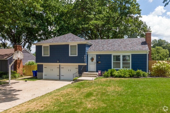 Split-level homes with large fenced backyards are popular in Milburn.