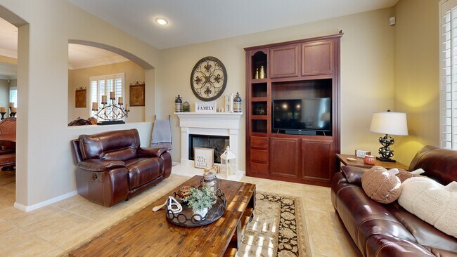 1824 Cobblecreek St, Chula Vista, CA 91913 - photo 2