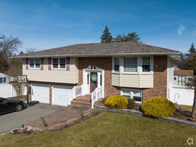 Colonial homes are a popular option for homebuyers in Hauppauge.