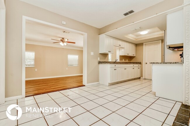 9154 Swiss Rd, Spring Hill, FL 34606 - photo 5