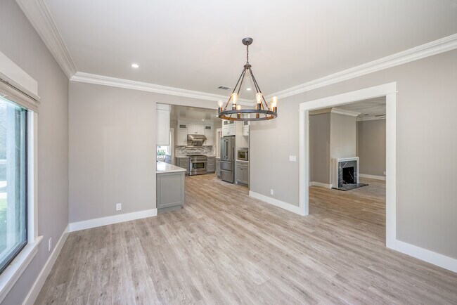 494 S Marengo Ave, Pasadena, CA 91101 - photo 6