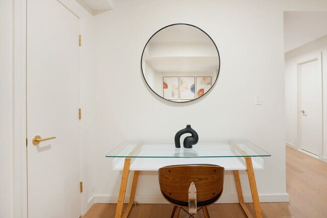 340 E 52nd St unit FL3-ID1022033P, New York, NY 10022 - photo 5