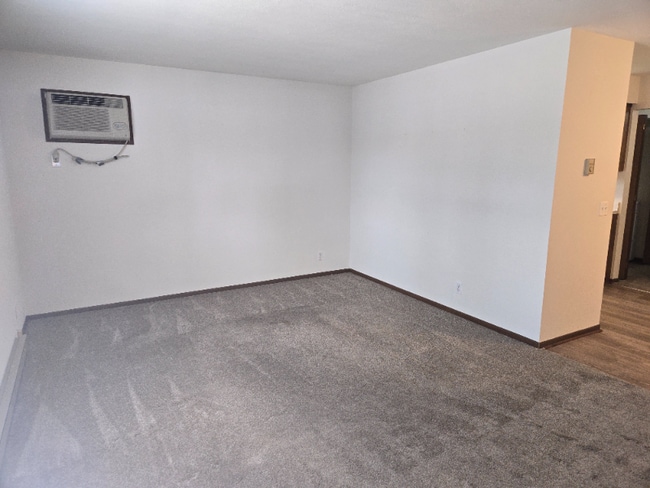 4030 Elmhurst Rd, Toledo, OH 43613 - photo 6