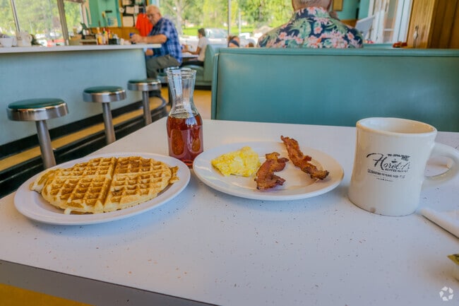Harold's Koffee House near Crown Point offers traditional diner fare and great coffee.