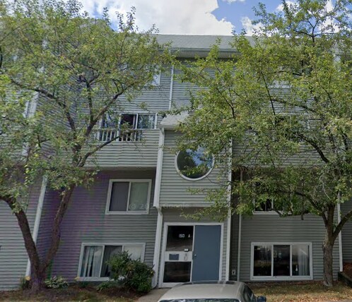 152 N Beacon St unit B2, Boston, MA 02135 - photo 2