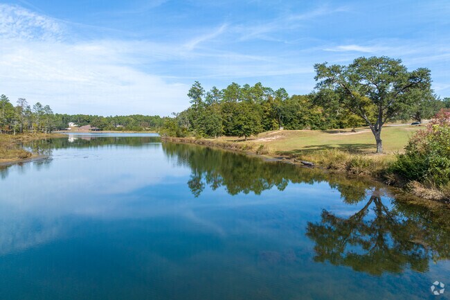 Head to the serene pond in Prospect for a nice little spot for a picnic.