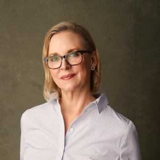 Lynn Anne Bell