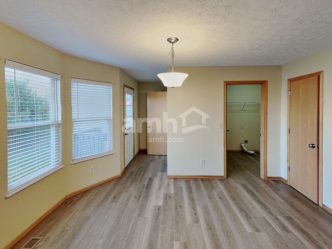 35 Wrens Nest Ct, Etna, OH 43062 - photo 4