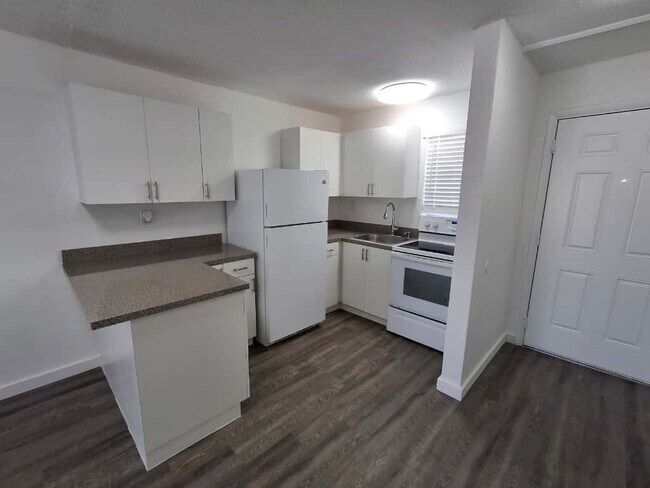 West Point Properties, Hialeah, FL 33012 - photo 2