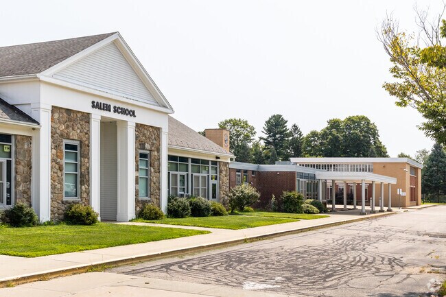 Learn Haynes Elementary School in serves students in grades 2-6.