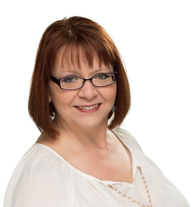 Debbie Long