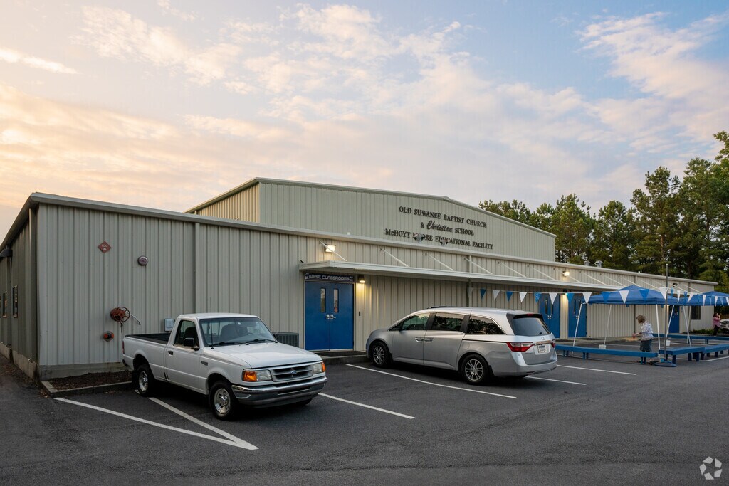 Welcome to the Old Suwanee Christian School.