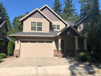 17620 Sydni Ct, Lake Oswego, OR 97035