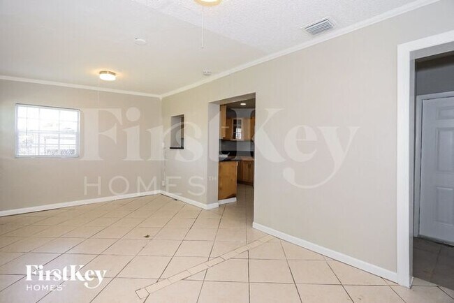 1520 SW 68th Way, North Lauderdale, FL 33068 - photo 4