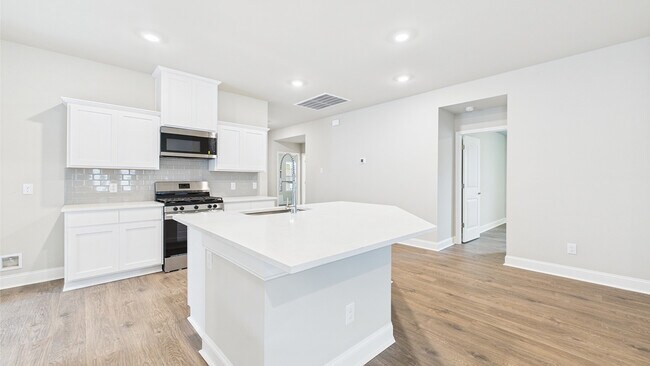 104 Cypress Falls Dr unit 36198709, Broussard, LA 70518 - photo 3