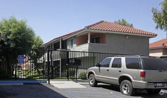 1531 W Rialto Ave, Fontana, CA 92335