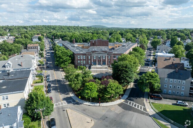 New Mission High School is located in the Hyde Park neighborhood.