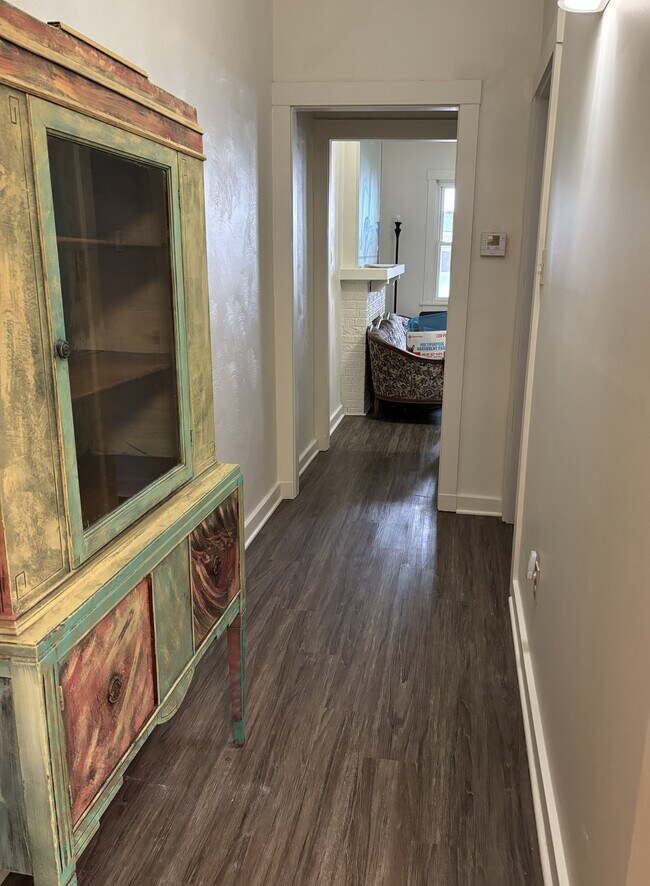 207 Chesterfield Rd, Pittsburgh, PA 15213 - photo 6