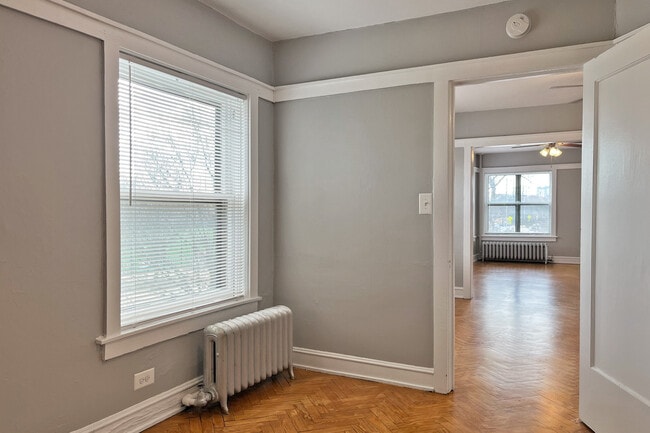 126-132 N. Elmwood Ave. and 418-426 Lake St., Oak Park, IL 60302 - photo 7