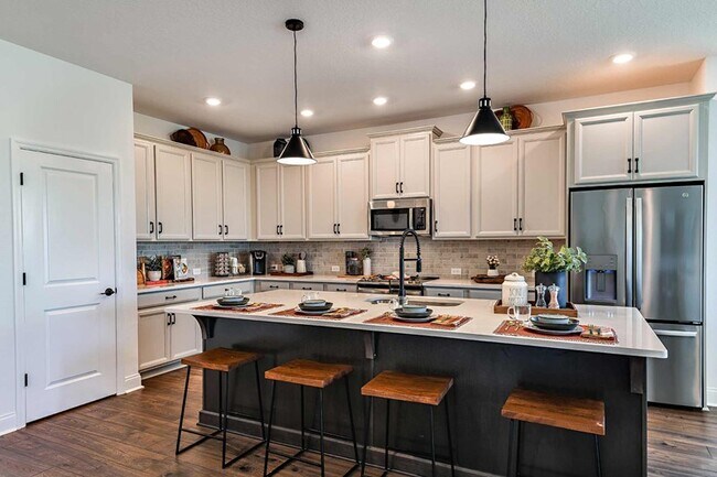 17020 Cercis Loop unit 36446536, Clermont, FL 34711 - photo 4