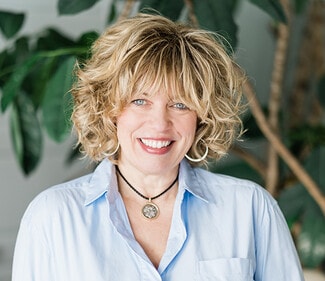 Lois Miller