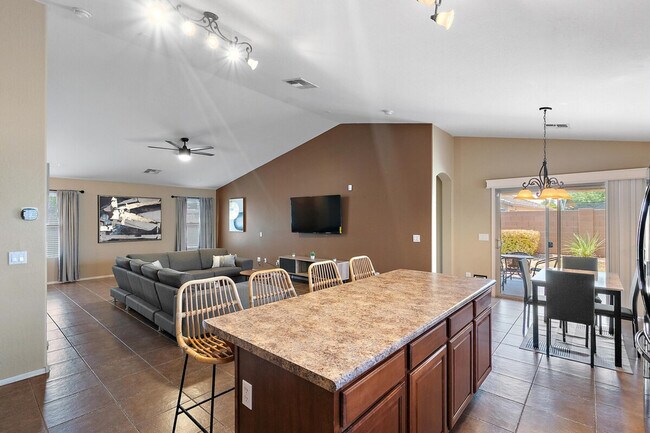 2900 E Mead Dr unit ID1244323P, Gilbert, AZ 85298 - photo 6