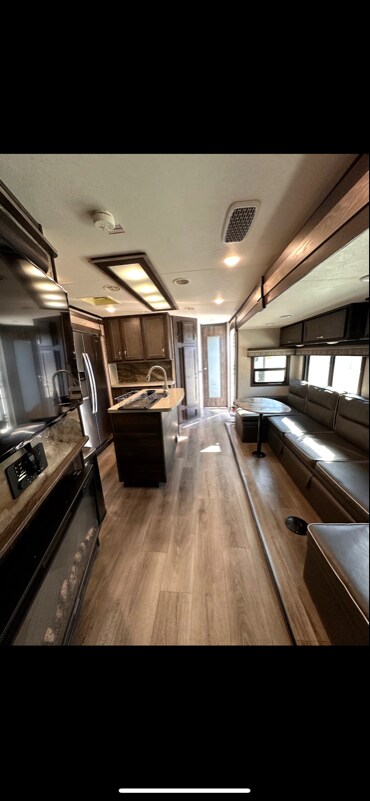 1312 Brandonwood Dr, Brandon, FL 33510