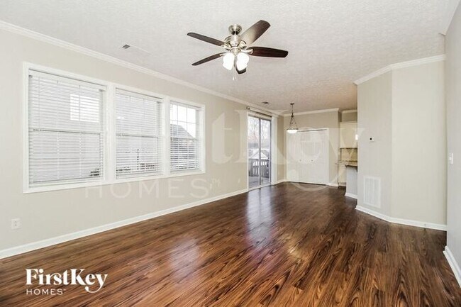 400 Cobalt Valley Ln, Canton, GA 30114 - photo 4