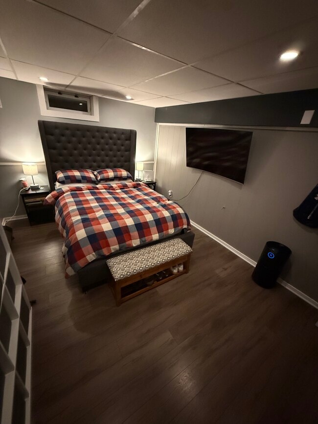 39 Foxon Rd unit Spacious 1 Bedroom A, East Haven, CT 06513 - photo 4