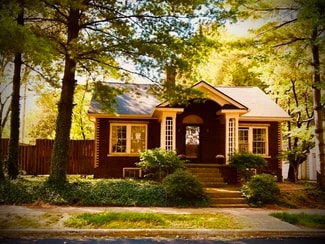 620 E 1st St, Bloomington, IN 47401