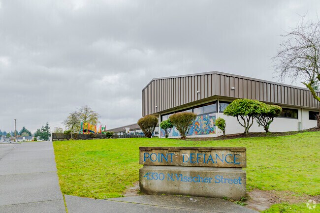 Point Defiance Elementary School on a cool December Day.