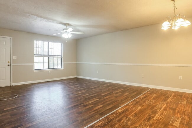 4107 Rocky Face Dr, Douglasville, GA 30135 - photo 2