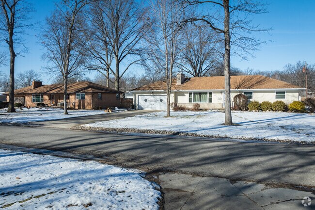 Ranch homes are quite popular in Glenwood Park.