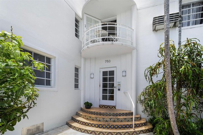 750 Española Way, Miami Beach, FL 33139 - photo 2