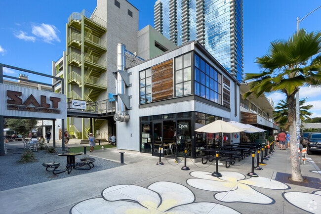 Residents can find a variety of restaurants in the SALT at Our Kaka'ako shopping center.