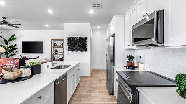 0 Hayes Ave unit 36032647, Fresno, CA 93723 - photo 7