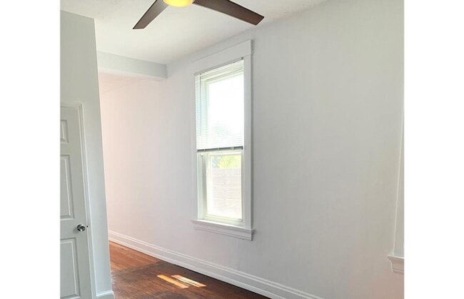 4125 Apple St, Cincinnati, OH 45223 - photo 4