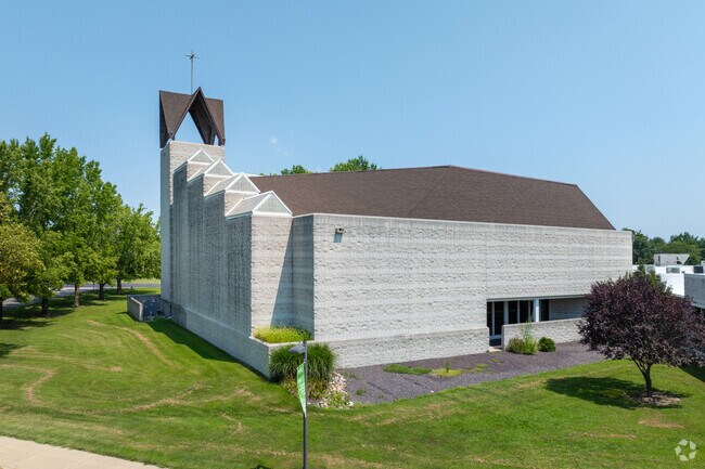 Our Savior's Lutheran School is a well rated private school in Springfield.