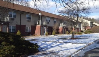 28-38 Stoneridge Rd, Middletown, NY 10941