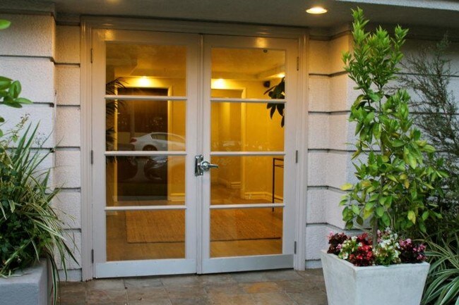 Lido Apartments - 1479 Beverly Dr, Los Angeles, CA 90035 - photo 5