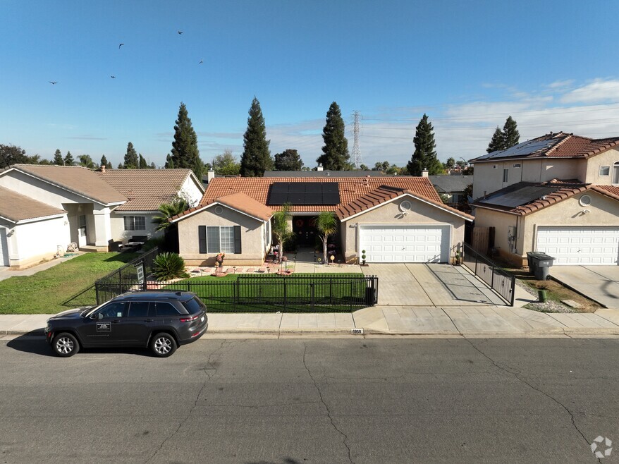 6168 W Scott Ave, Fresno, CA 93723 - photo 2
