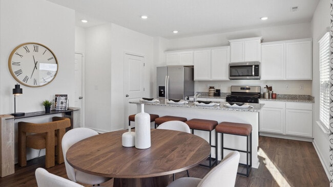 1512 Fox Meadow Cir unit 36208307, Bluff City, TN 37618 - photo 4