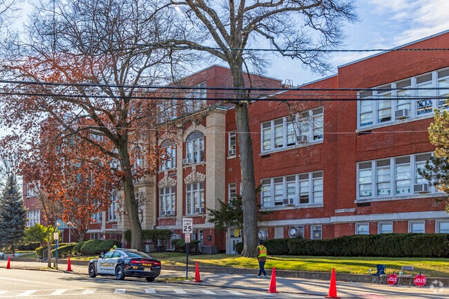 Fairmount Elementary School
